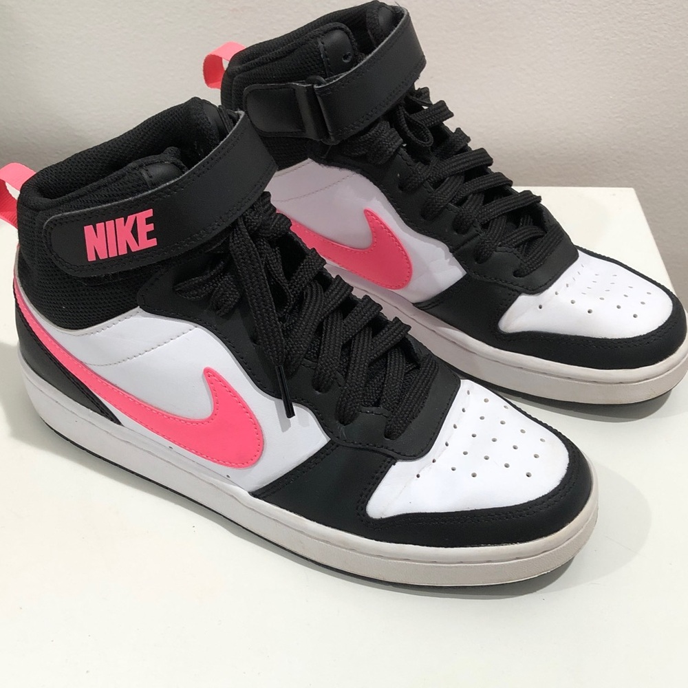 Nike Big Kids Court Borough Mid 2 Black, White & Pink